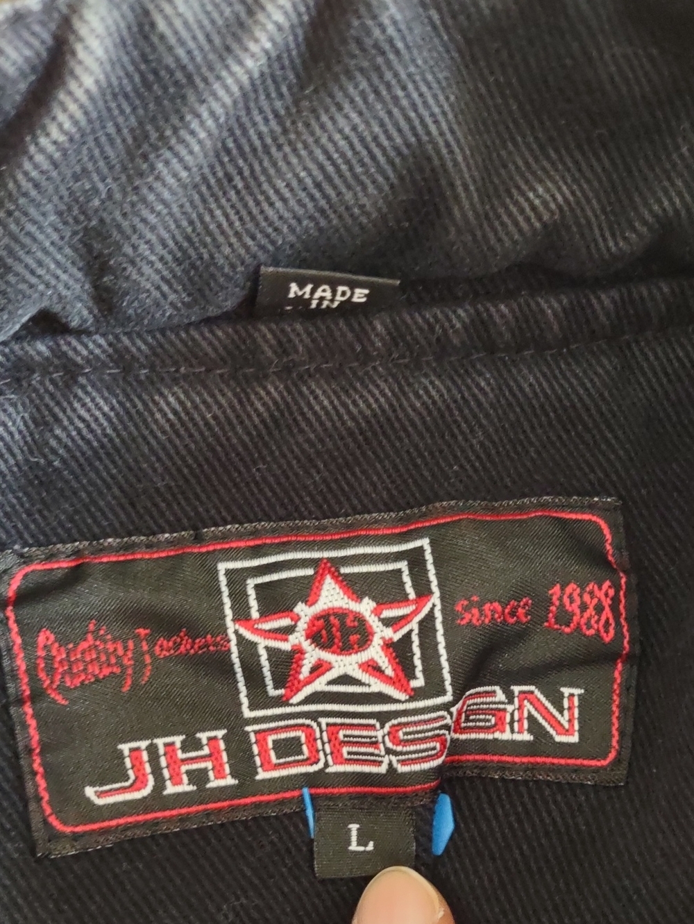 JH Design Large Snickers Racing Jacket - Picture 3 of 16